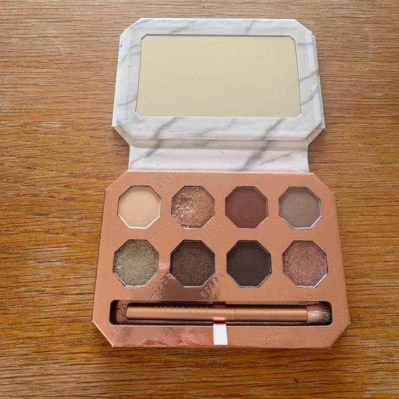 DEAR DAHLIA Mesmerizing Moment Collection Palette - Picture 1 of 6